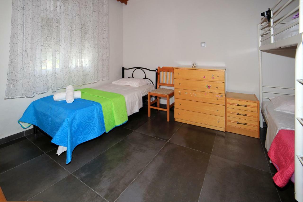הוילה נאוס מרמרס House Loana מראה חיצוני תמונה