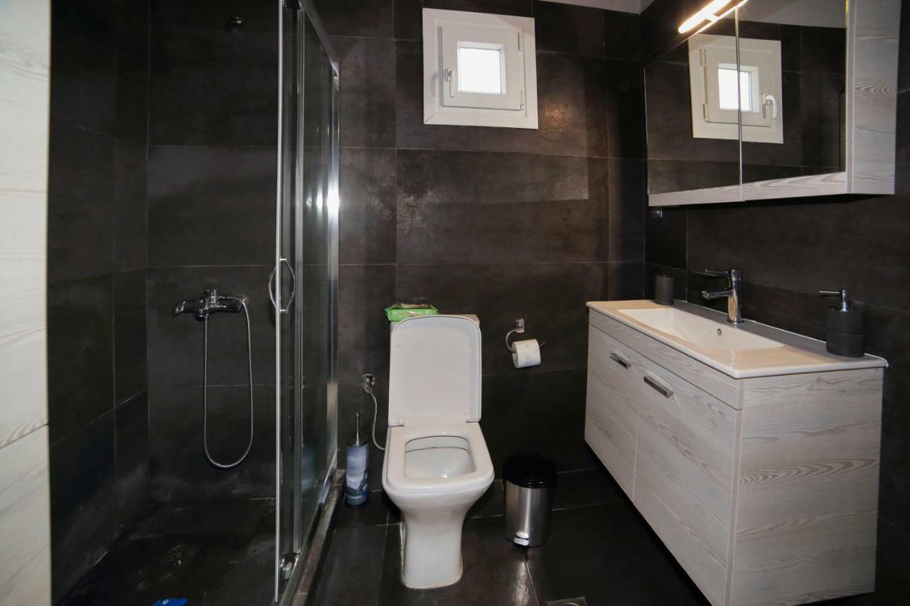 הוילה נאוס מרמרס House Loana מראה חיצוני תמונה