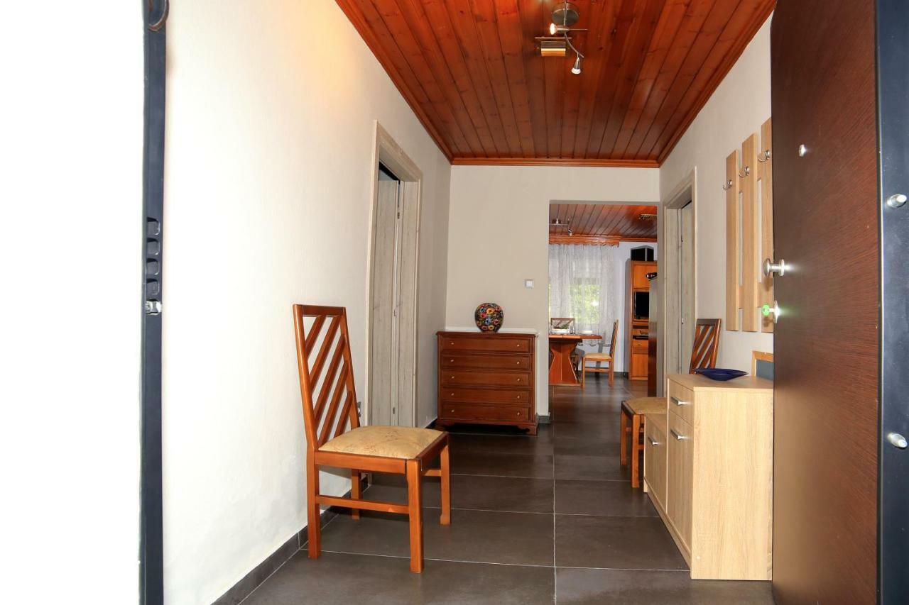 הוילה נאוס מרמרס House Loana מראה חיצוני תמונה